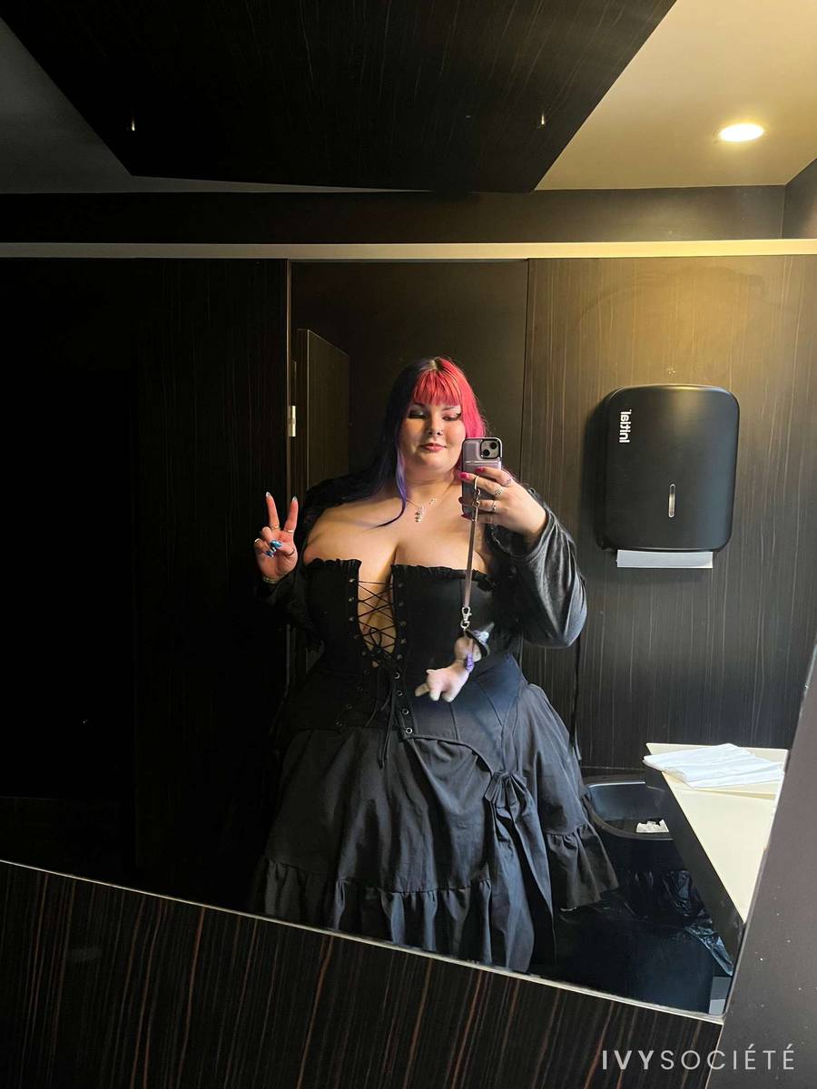 Cwitch Paine - Melbourne escort - Profile photo