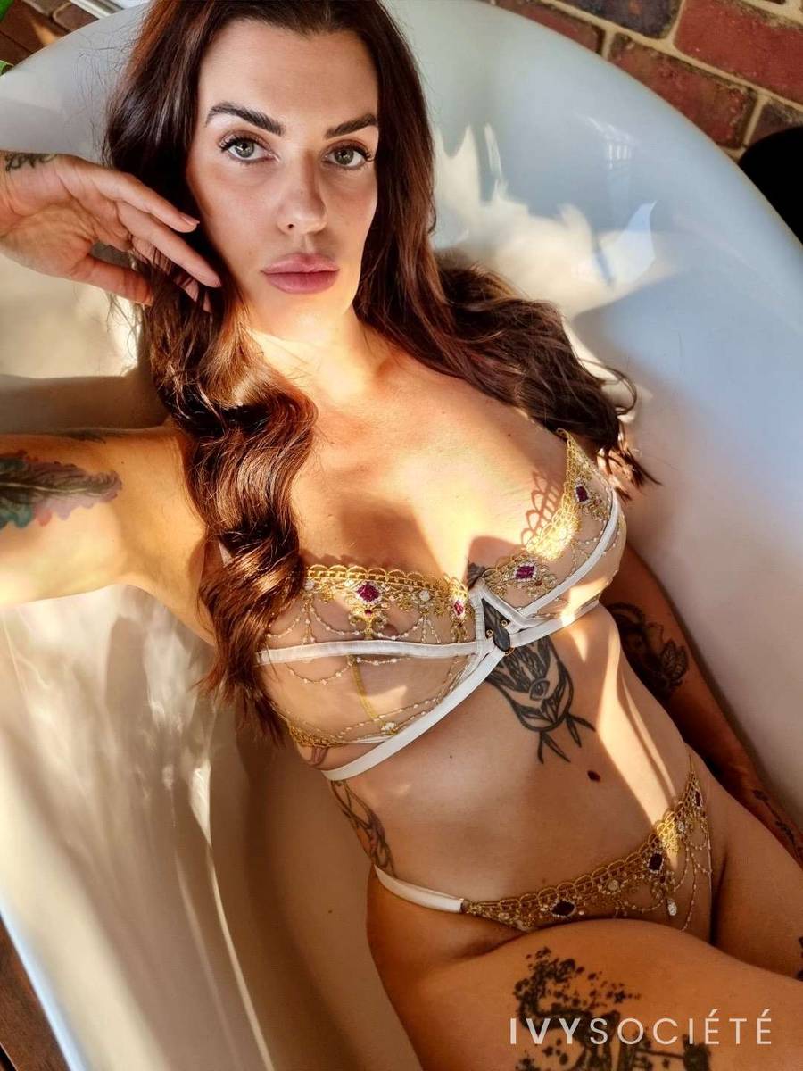 Lila Joy - Perth escort - Profile photo