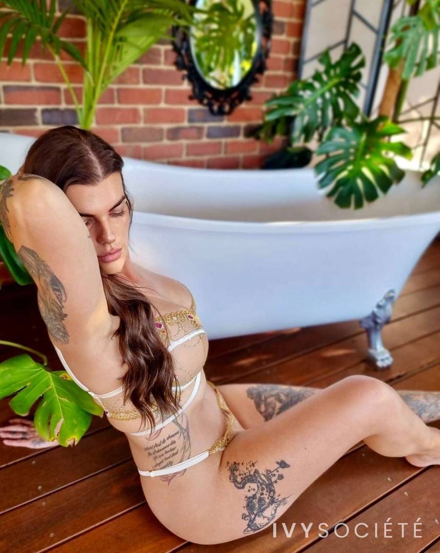 Lila Joy - Perth escort - Profile photo