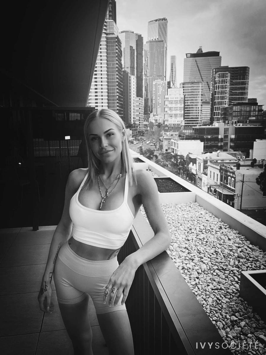 Winter Grace - Melbourne escort - Profile photo