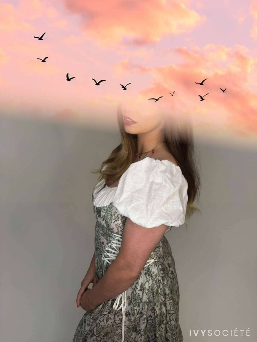 Elowyn Nonesuch - Melbourne escort - Profile photo