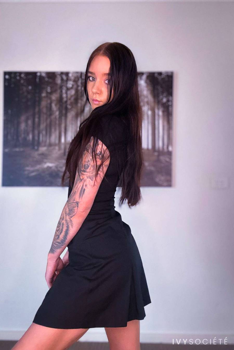Ally Rivers - Melbourne escort - Profile photo