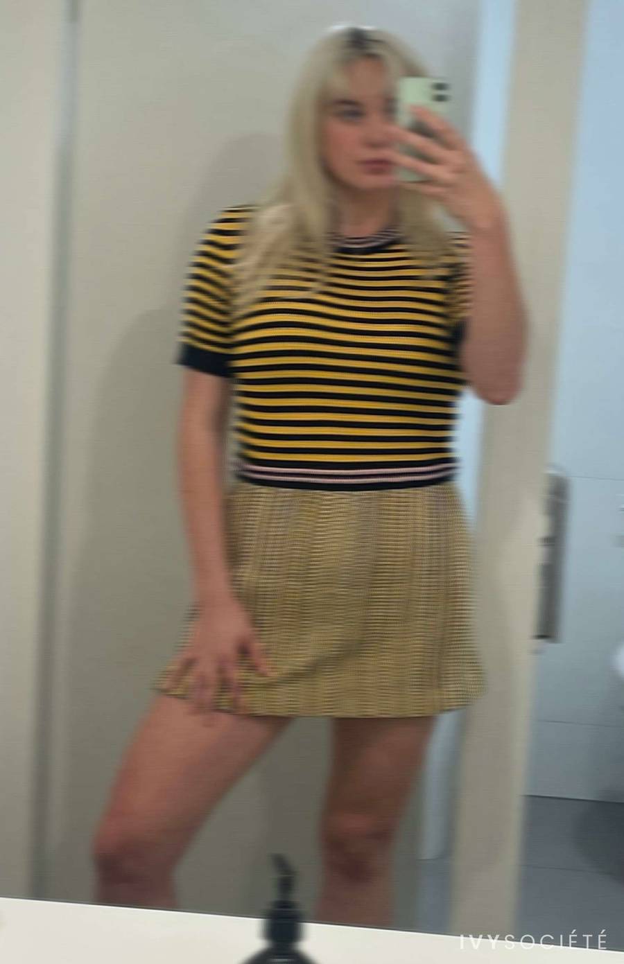 Amy Orison - Melbourne escort - Profile photo
