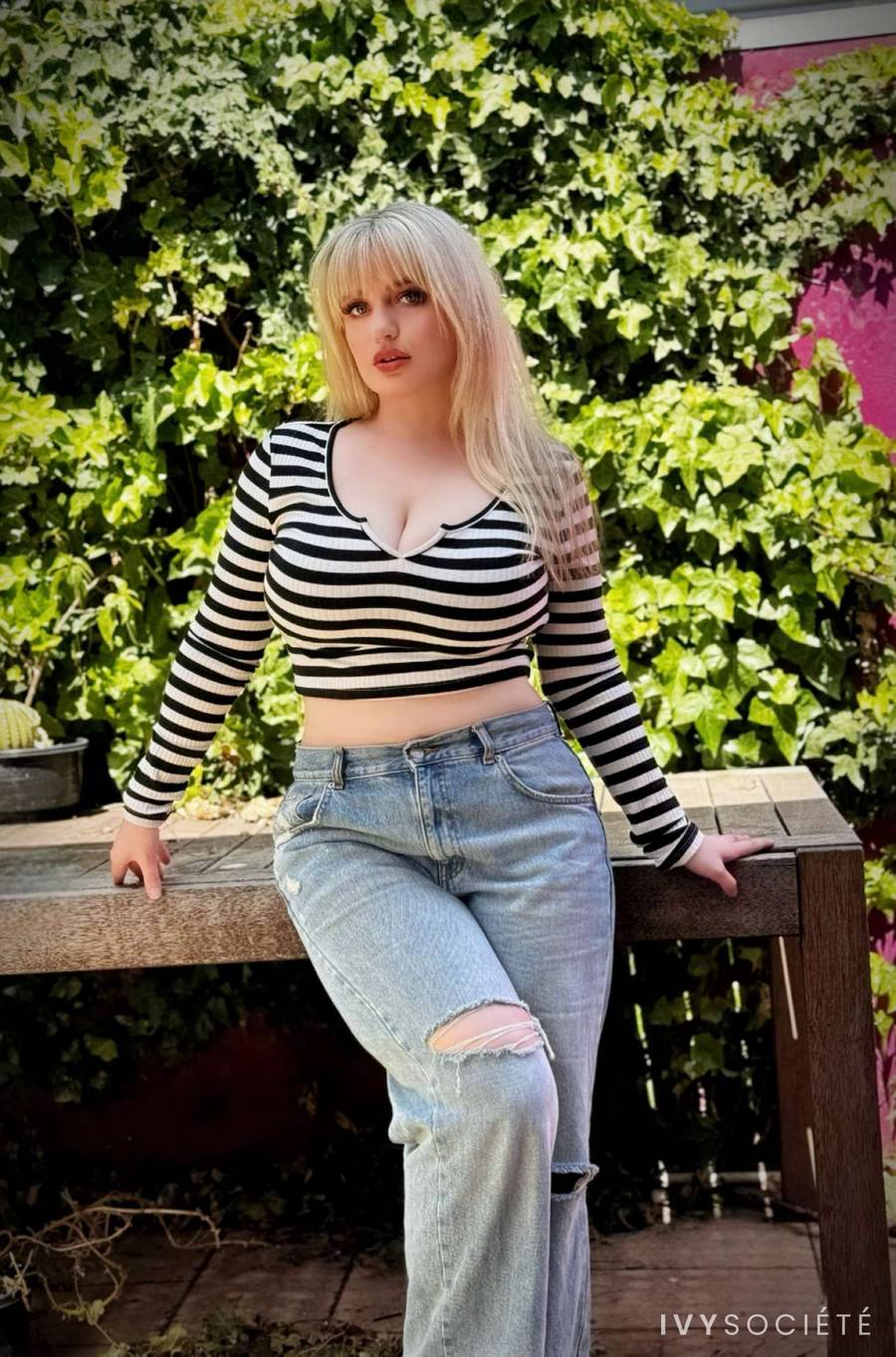 Sara Fennic - Melbourne escort - Profile photo