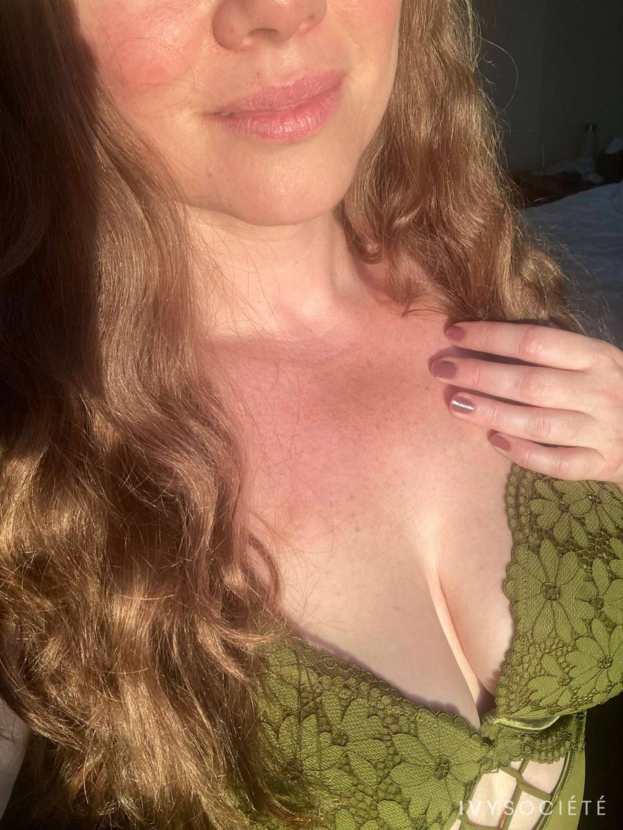 Amber Moore - Melbourne escort - Profile photo