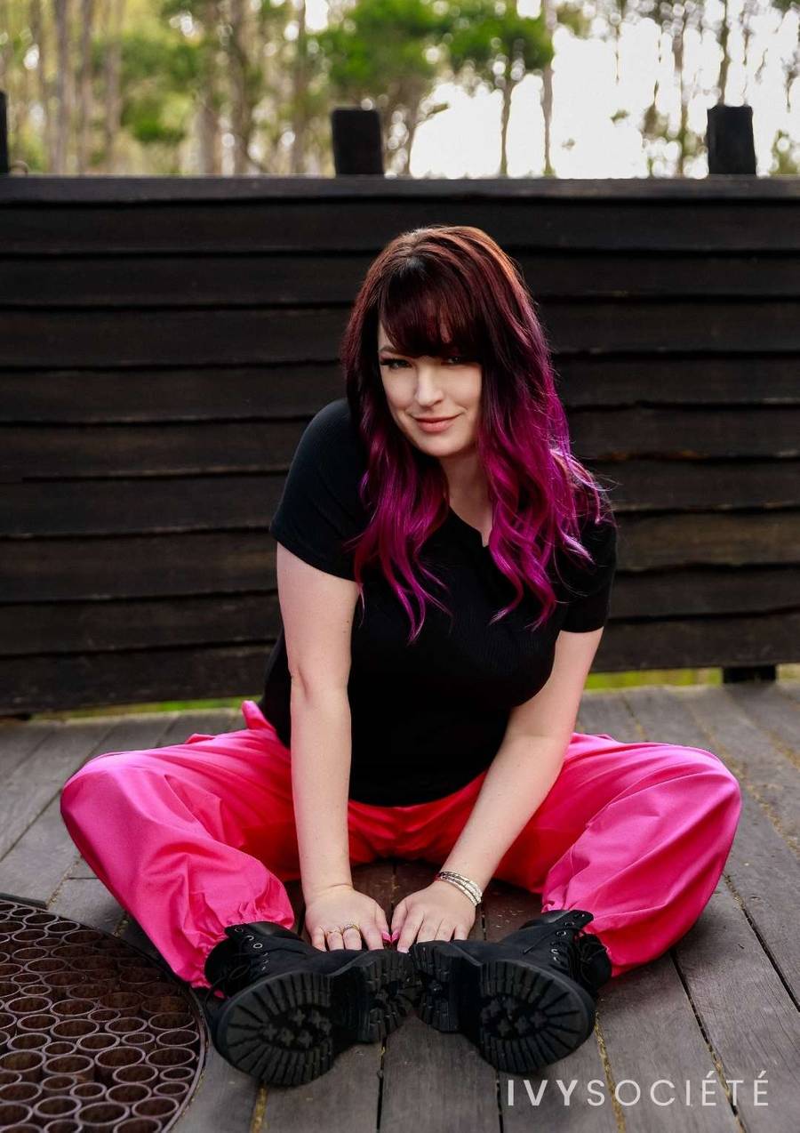 Holly Harte - Canberra escort - Profile photo