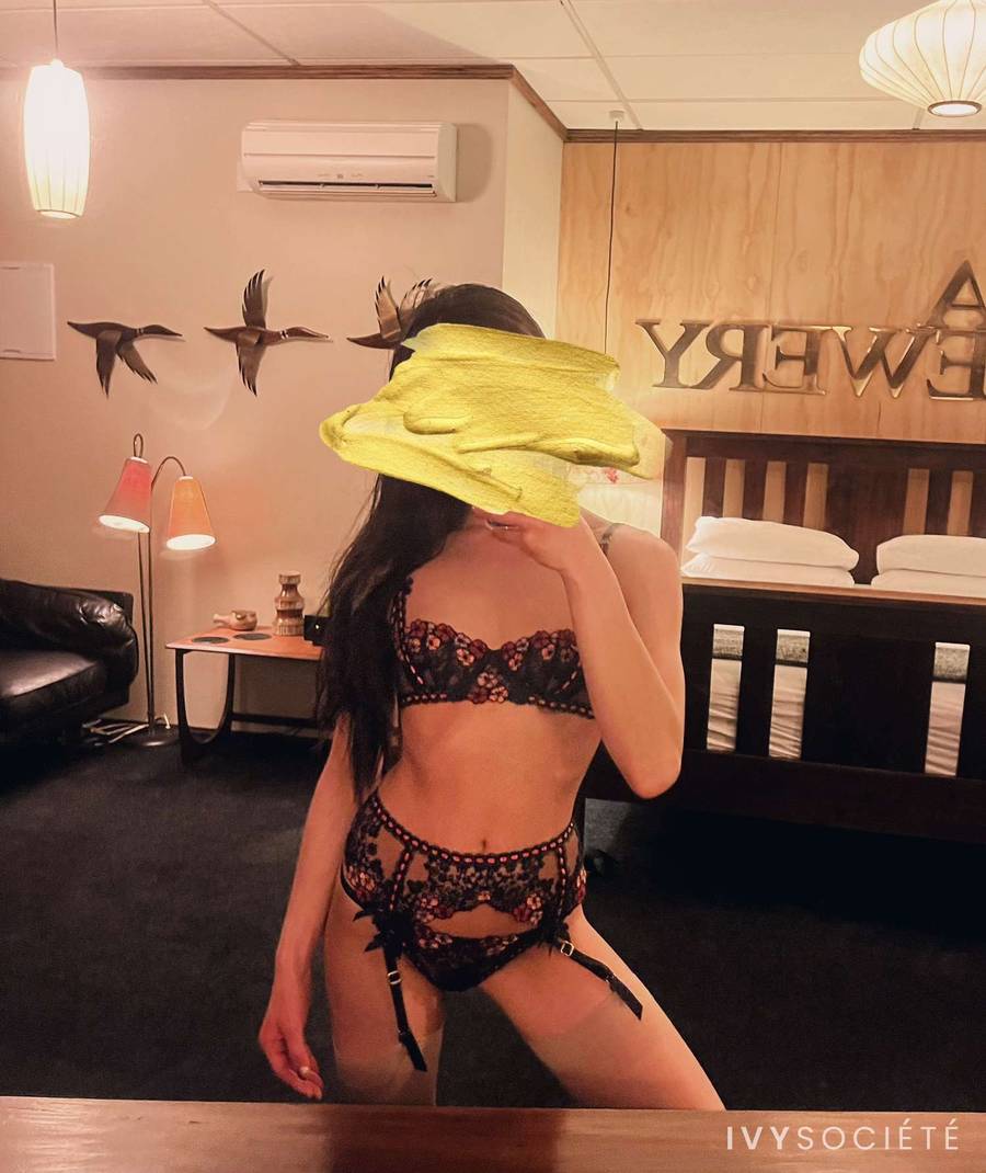 Amaya Shen - Wellington escort - Profile photo