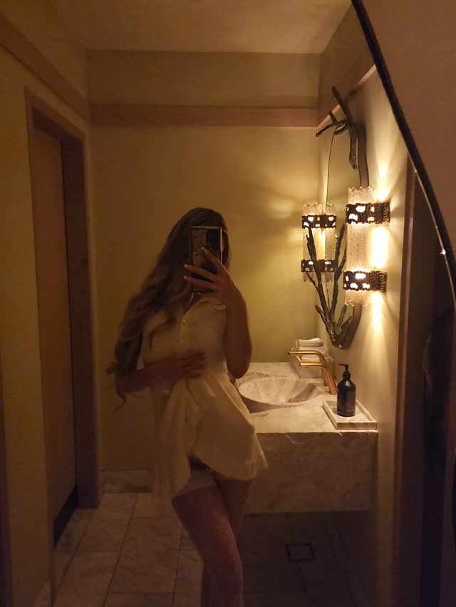 Nessa Thorne - Sydney escort - Profile photo