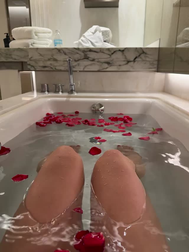 Nessa Thorne - Sydney escort - Profile photo