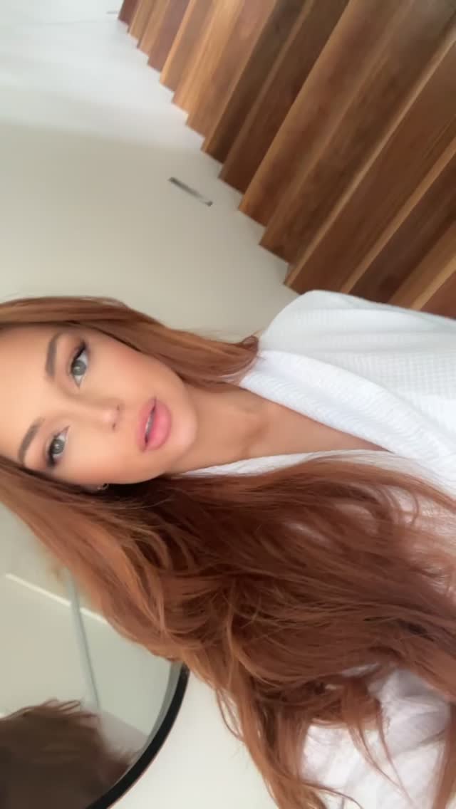 Alyssa V - Melbourne escort - Profile photo