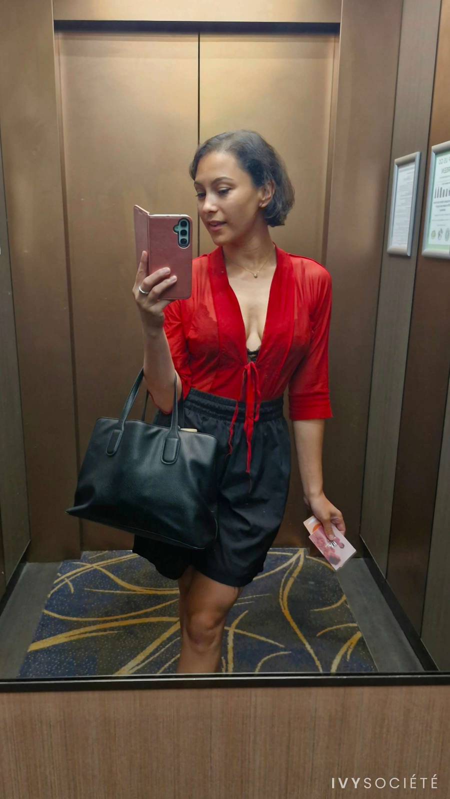 Lucy De Lamour - Melbourne escort - Profile photo