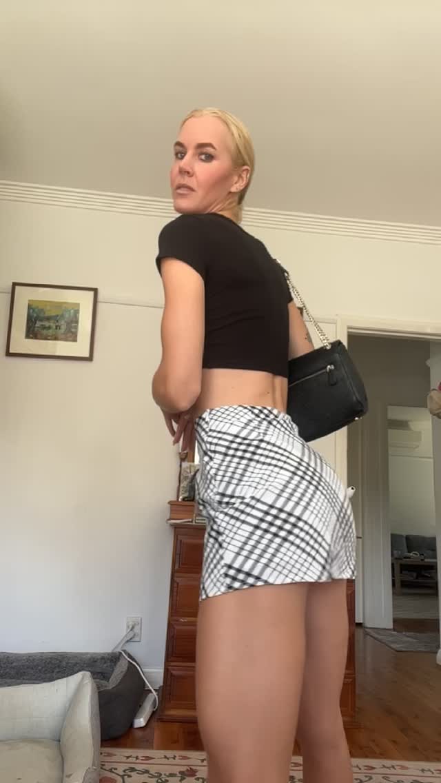 Camille Xxx - Melbourne escort - Profile photo