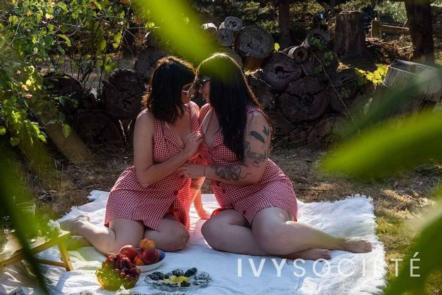 Alice Elle And Violet Wells - Melbourne escort - Profile photo