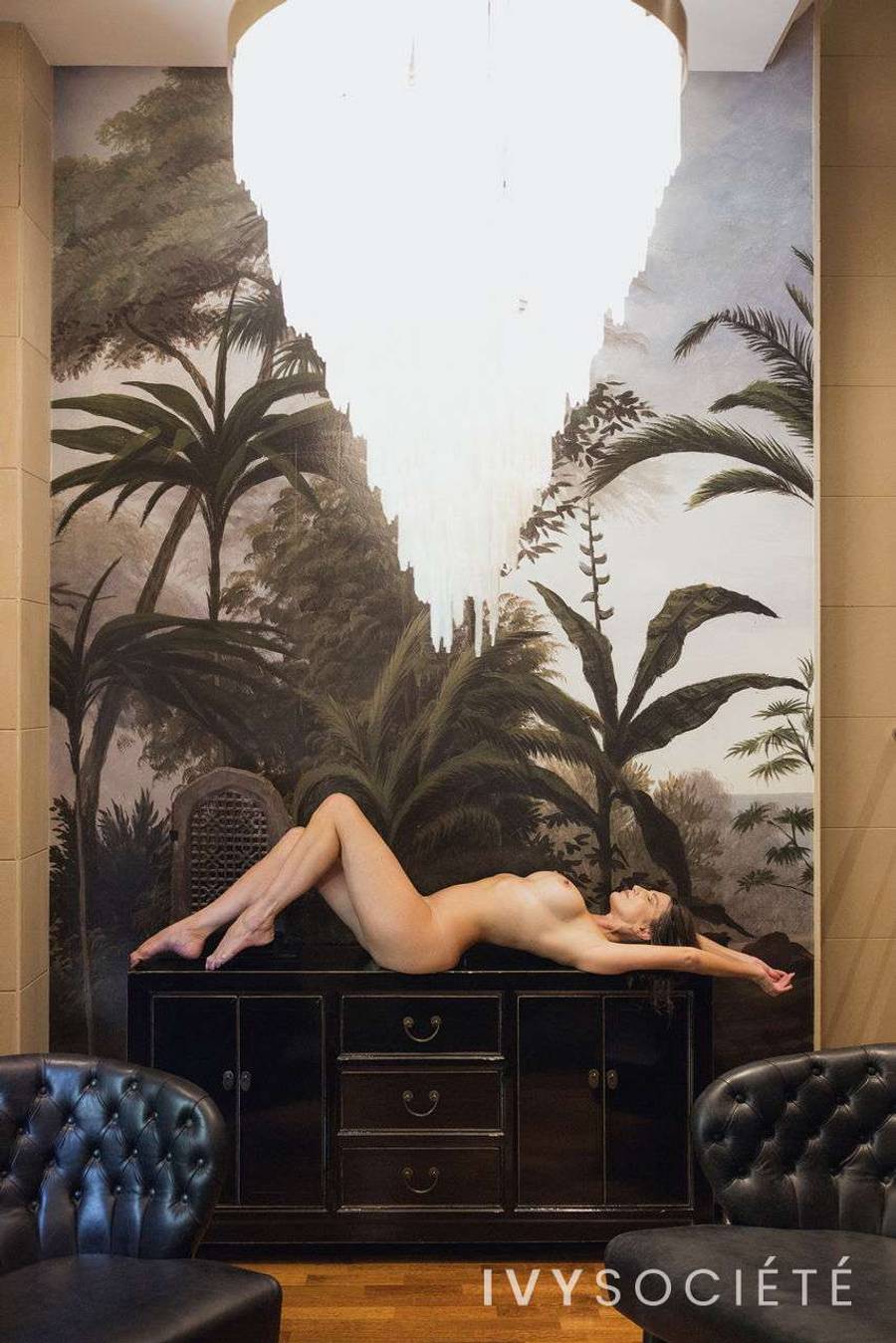 Erica James - Touring escort - Profile photo