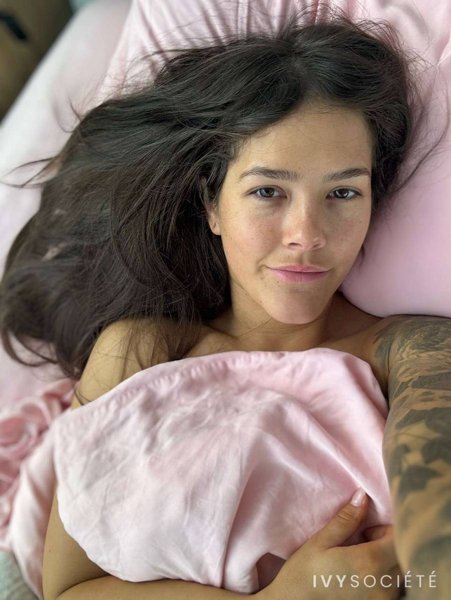 Olive Pearl - Melbourne escort - Profile photo