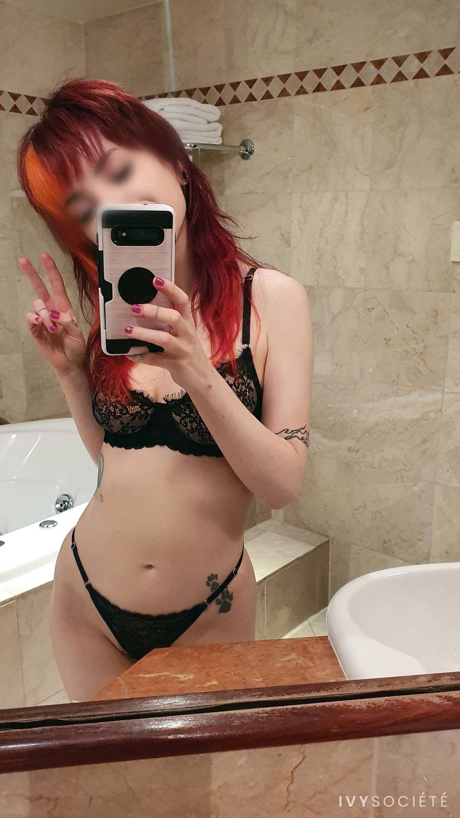 Clover Hart - Adelaide escort - Profile photo