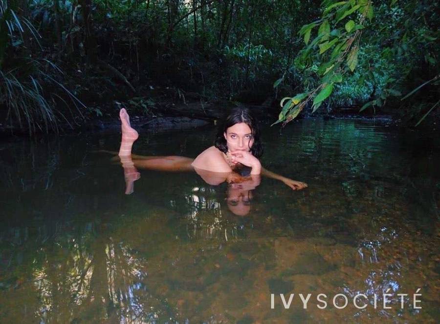 Iris Blue - Sydney escort - Profile photo