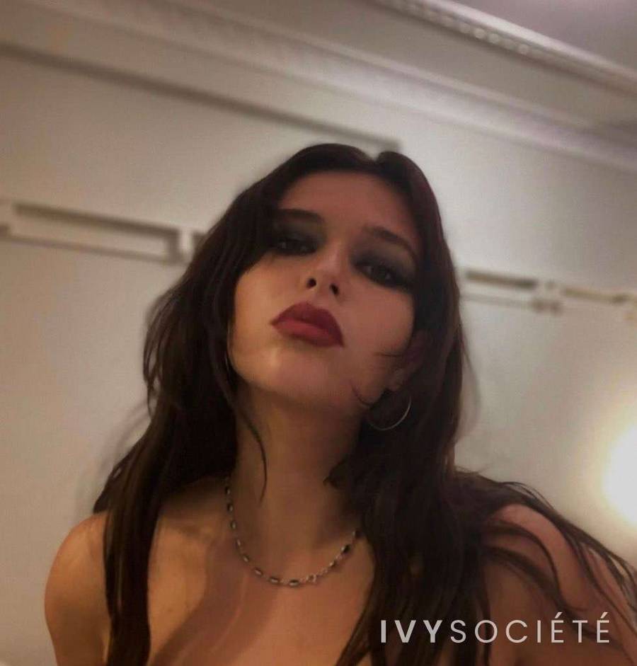 Iris Blue - Sydney escort - Profile photo