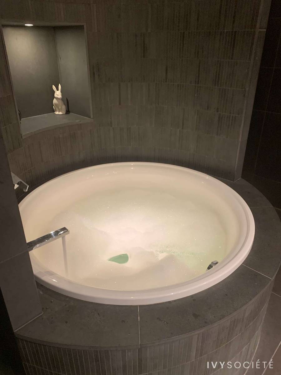 Iris Blue - Sydney escort - Profile photo