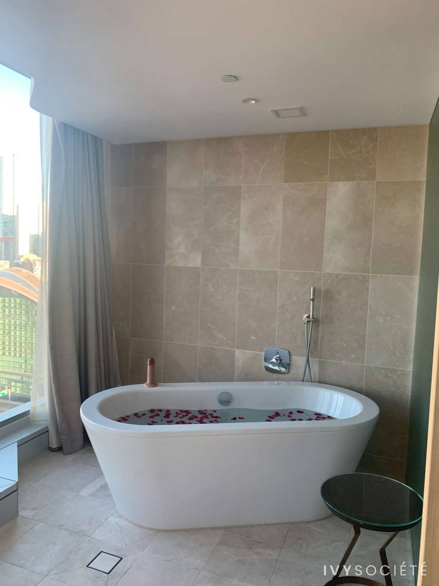 Iris Blue - Sydney escort - Profile photo