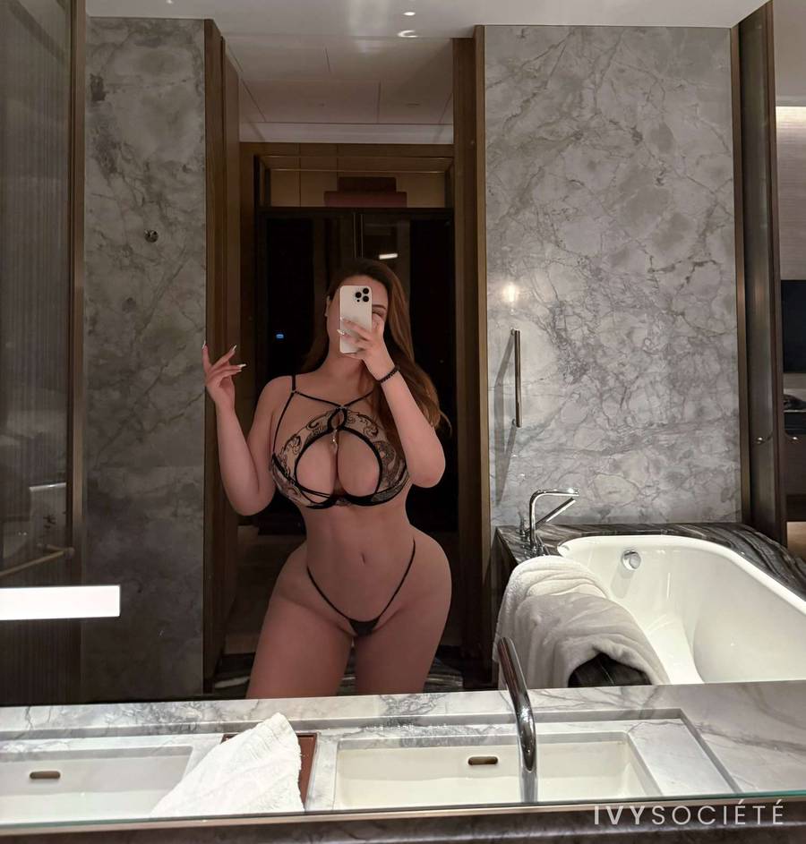 Angelina Lesliy - Hong Kong escort - Profile photo