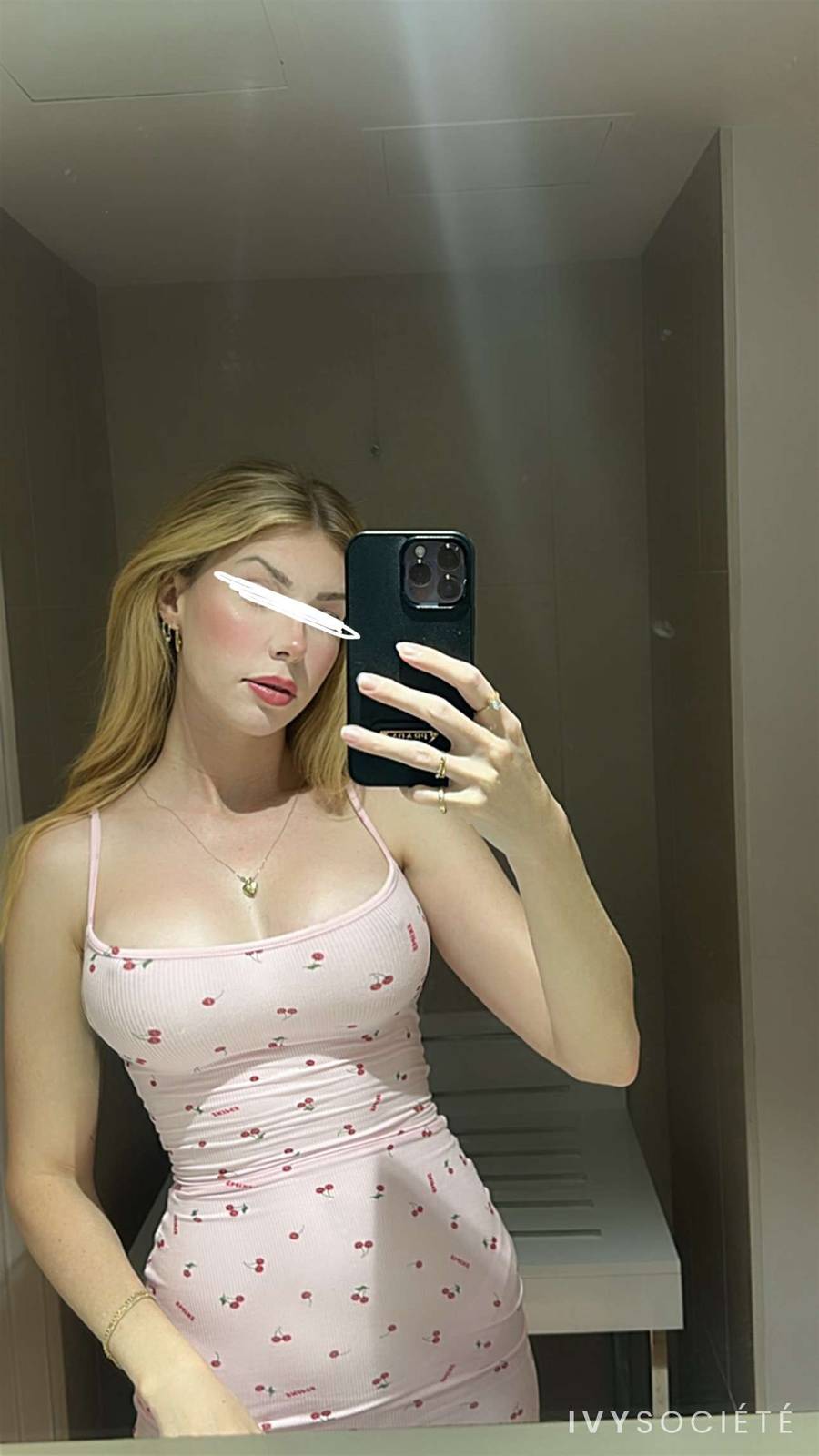 Ariana Carter - Gold Coast escort - Profile photo