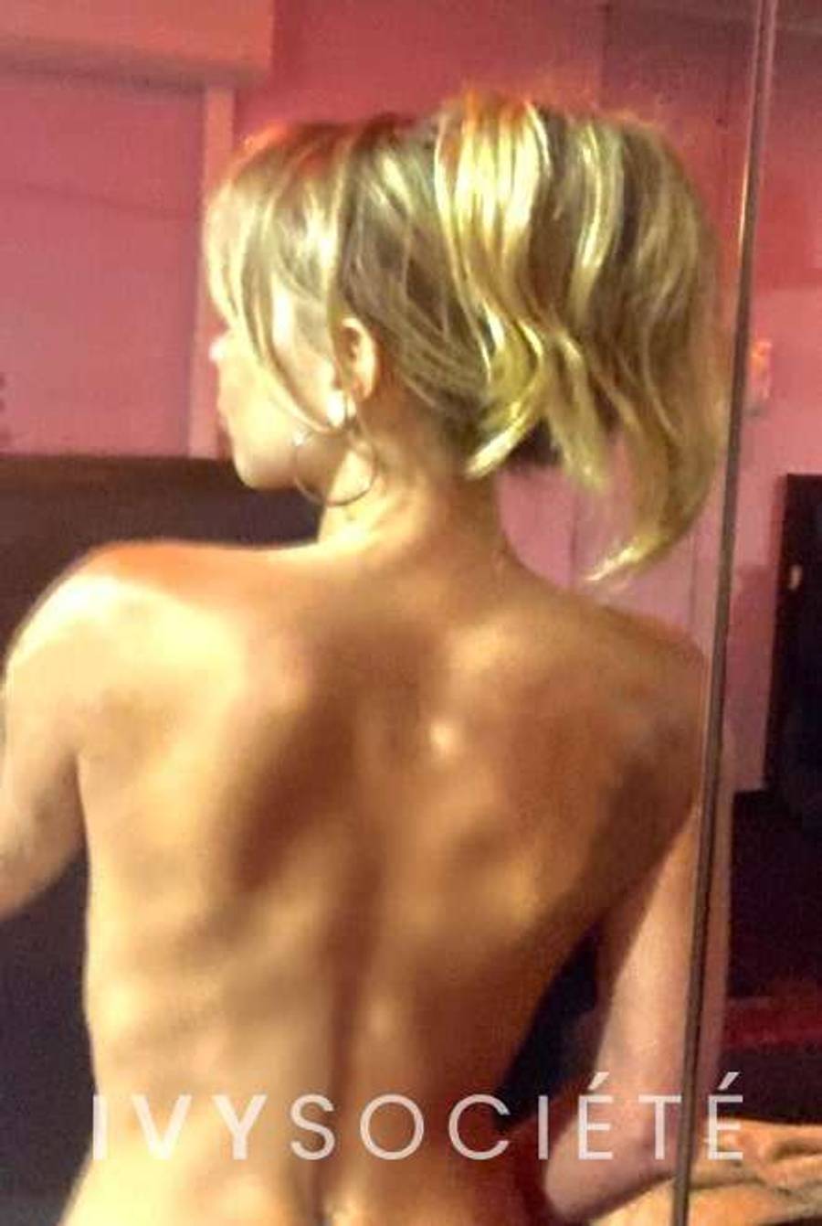 Honey Velvet - Melbourne escort - Profile photo