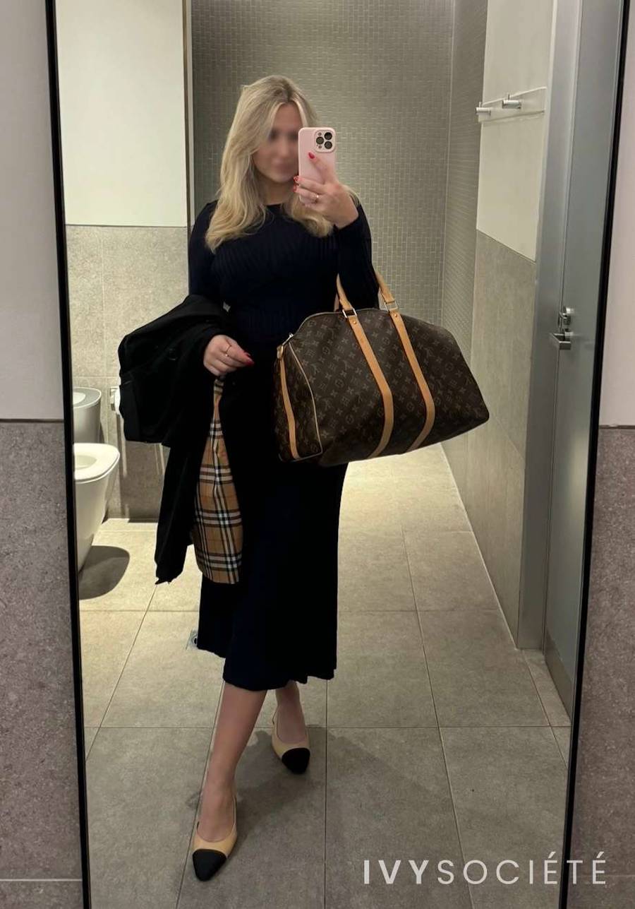 Lily Lawson - Brisbane escort - Profile photo