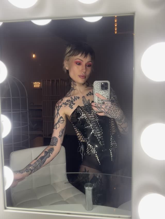 Mistress Hera Miami - Melbourne escort - Profile photo