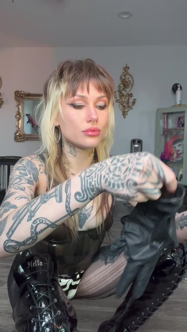 Mistress Hera Miami - Melbourne escort - Profile photo