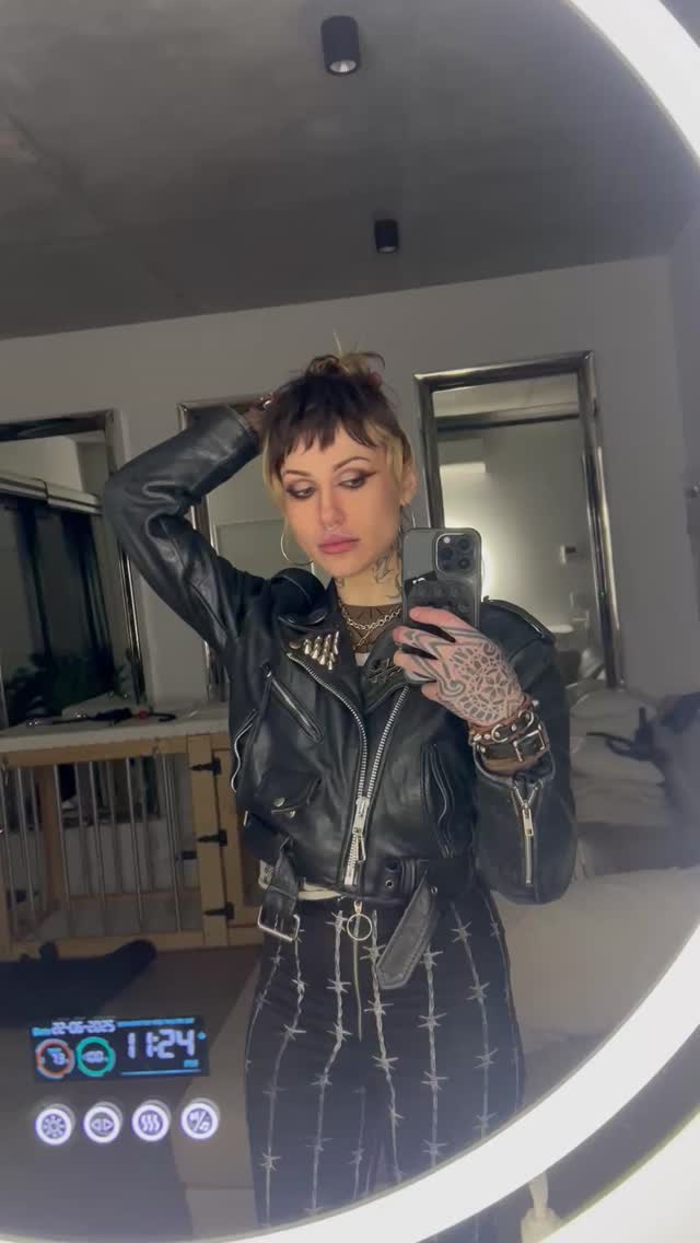 Mistress Hera Miami - Melbourne escort - Profile photo