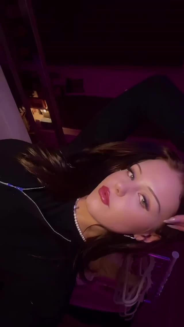 Stella Emerson - Melbourne escort - Profile photo