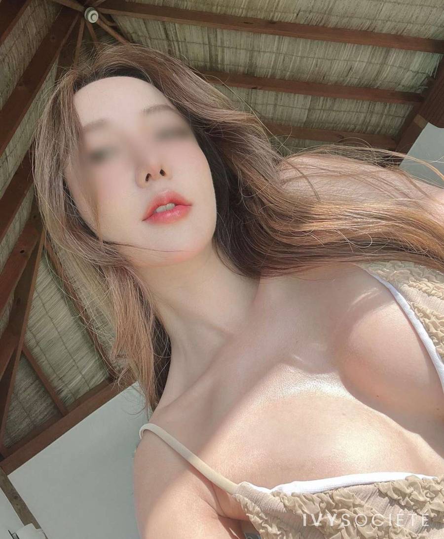 Yoon Hee - Sydney escort - Profile photo