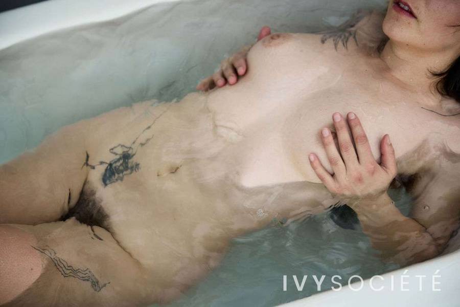 Jade Moon - Canberra escort - Profile photo