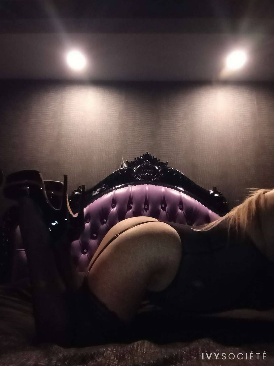 Kira Oliver - Launceston escort - Profile photo