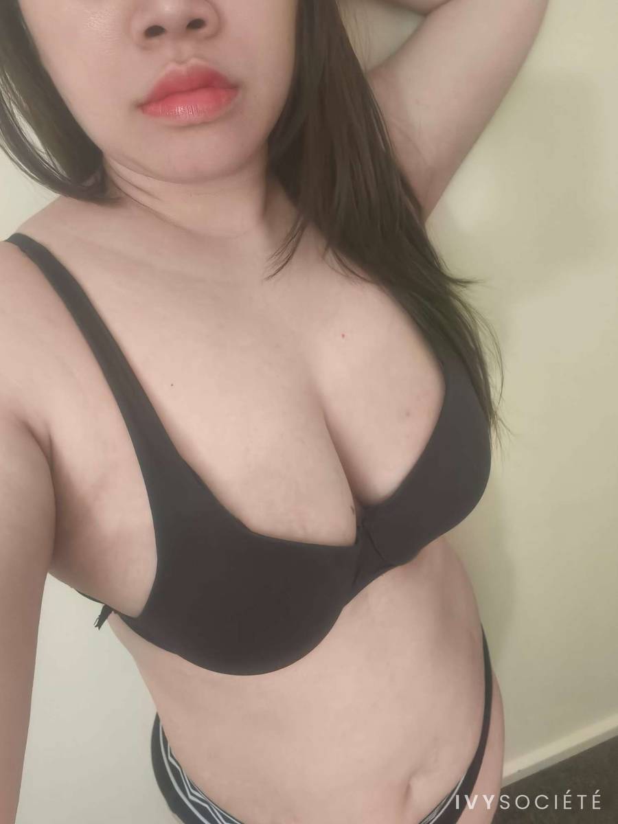 Linda Lee - Melbourne escort - Profile photo